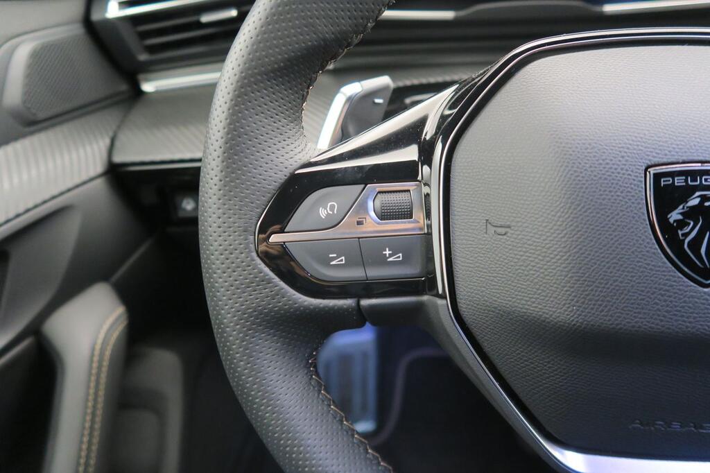 Peugeot 508 Hybrid 5P GT HYBRID 180 e-EAT8 10