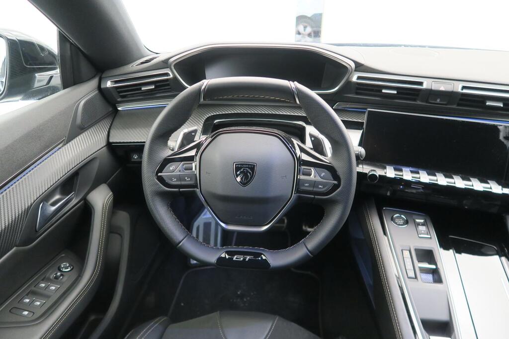 Peugeot 508 Hybrid 5P GT HYBRID 180 e-EAT8 12