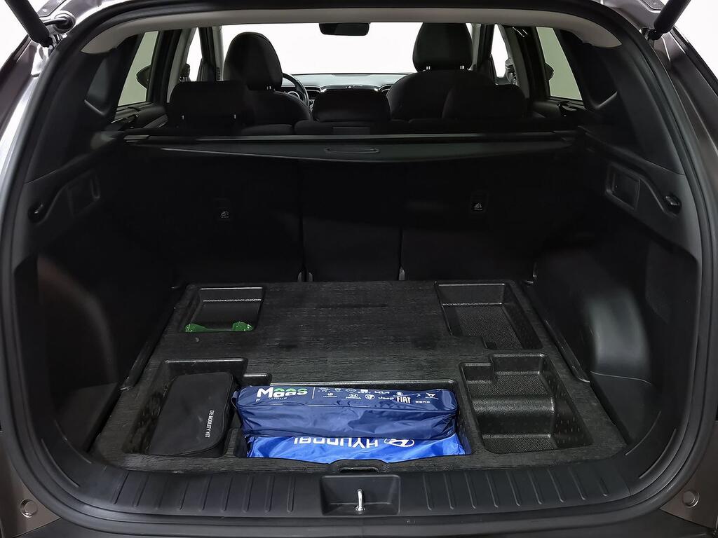 Hyundai Tucson 1.6 TGDI 110kW (150CV) 48V Tecno Sky DCT 39