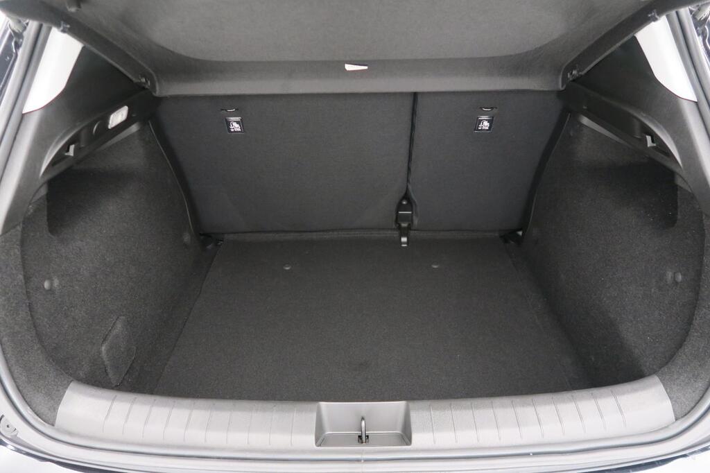 Fiat Tipo HB Diesel 1.6 97kW (130CV) manual 17