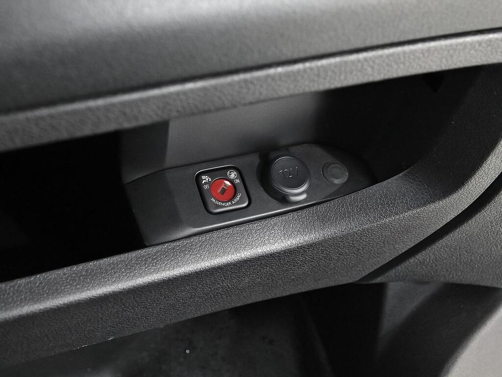 Peugeot Expert FURGON PRO 1.5 BLUEHDI 100 S&S STANDARD 4P 26