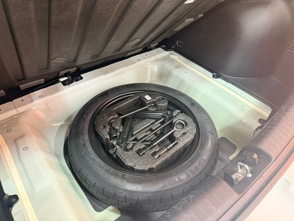 Kia Niro 1.6 GDi HEV 104kW (141CV) Drive 13