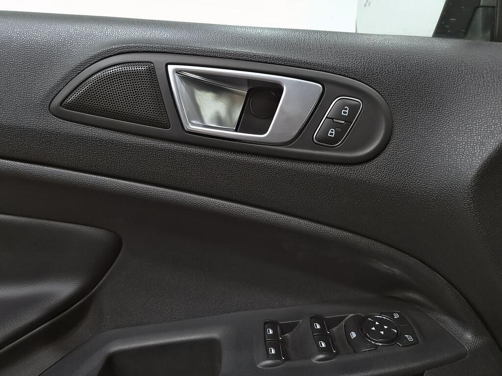 Ford Ecosport 1.0T EcoBoost 92kW (125CV) S&S ST Line 12