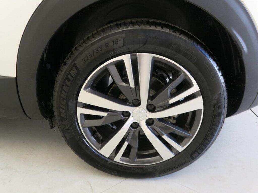 Peugeot 3008 1.5 BlueHDi 96kW (130CV) S&S Allure Pack 23