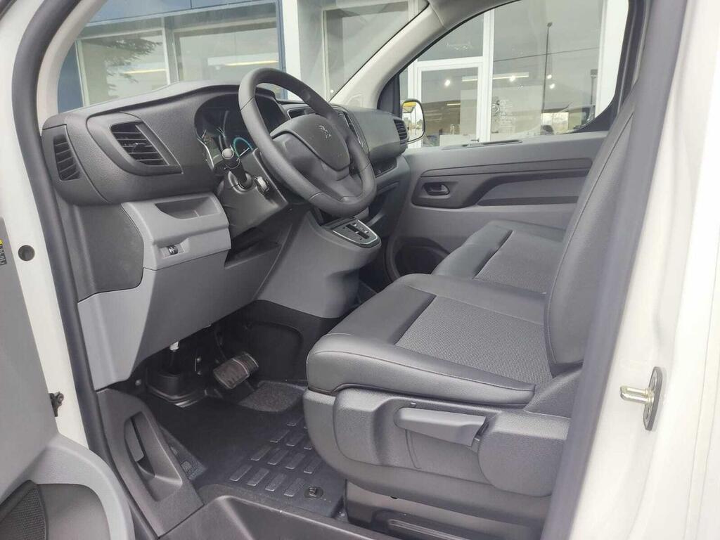 Peugeot Expert E-EXPERT FG PRO BEV L2 (100KW) 136CV 7