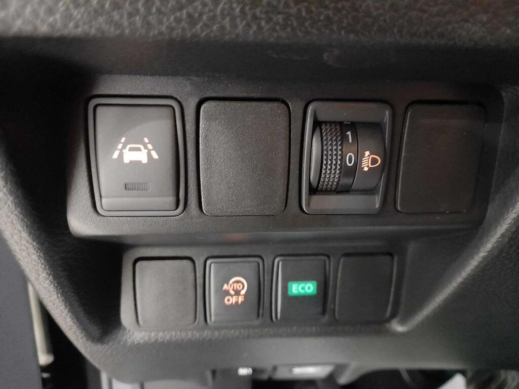 Nissan Qashqai DIG-T 85 kW (115 CV) XTRONIC N-CONNECTA 21