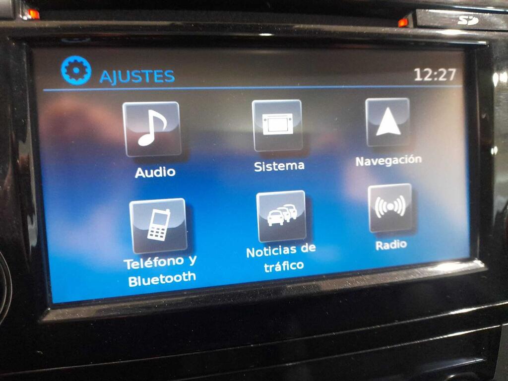 Nissan Qashqai DIG-T 85 kW (115 CV) XTRONIC N-CONNECTA 31