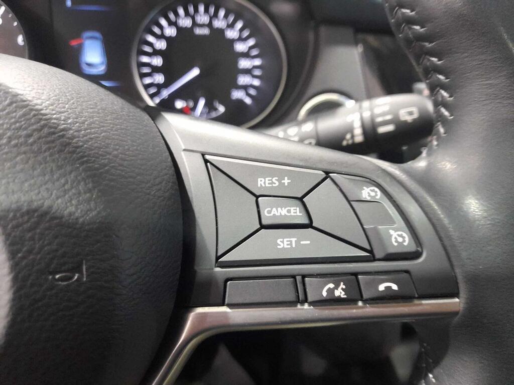 Nissan Qashqai DIG-T 85 kW (115 CV) XTRONIC N-CONNECTA 23