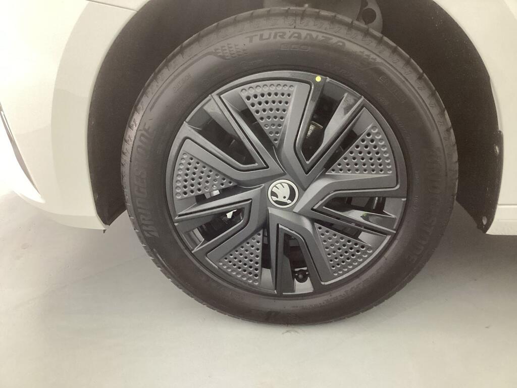 Skoda Fabia 1.0 TSI 70KW (95CV) Plus 8