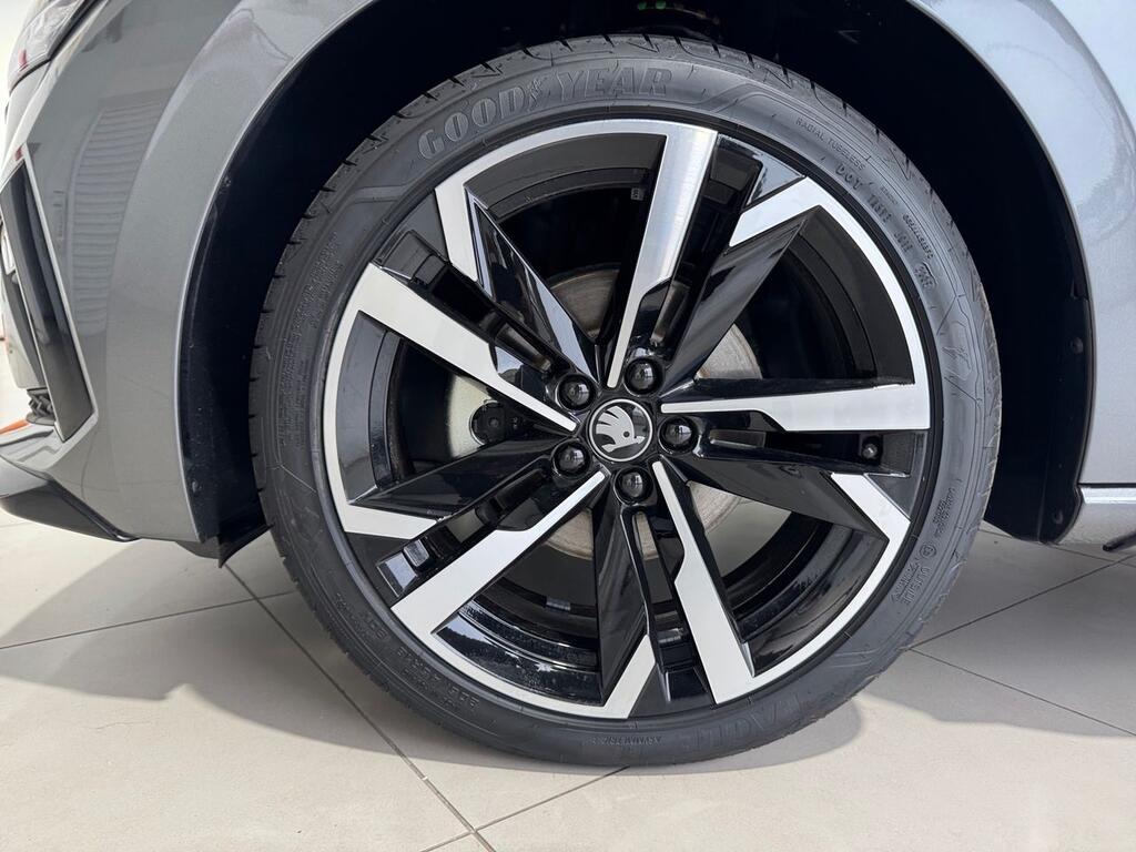 Skoda Scala 1.0 TSI 85KW(115CV) DSG MONTE CARLO 8