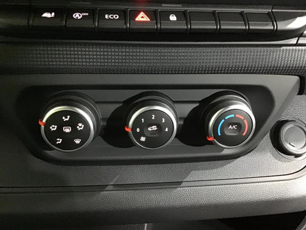 Nissan Primastar 2.0DCI 110CV GO L1H1 4P 14