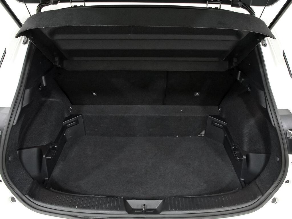 Nissan Qashqai DIG-T 103kW N-Connecta 9