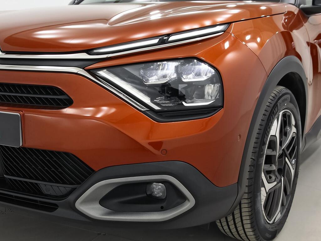 Citroën C4 PureTech 130 S&S 6v Shine 35