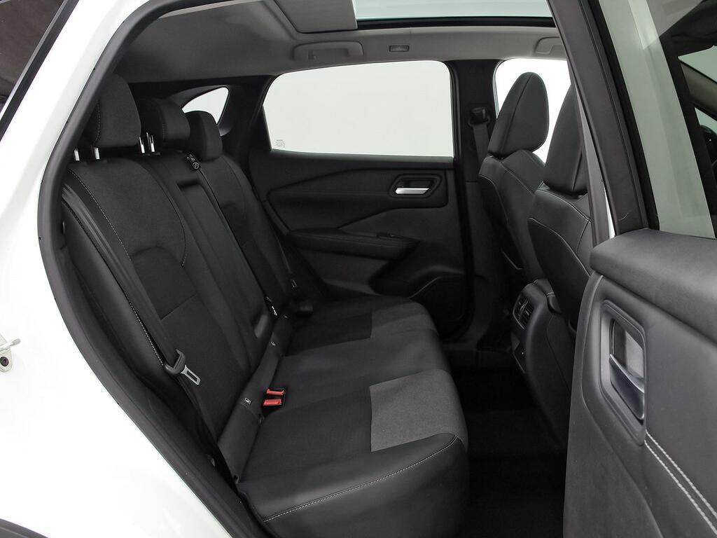 Nissan Qashqai DIG-T 103kW N-Connecta 8