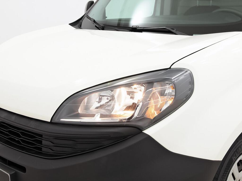 Fiat Doblò 1.6 MJET 90 EUD6 F L1H1 SX 4P 27