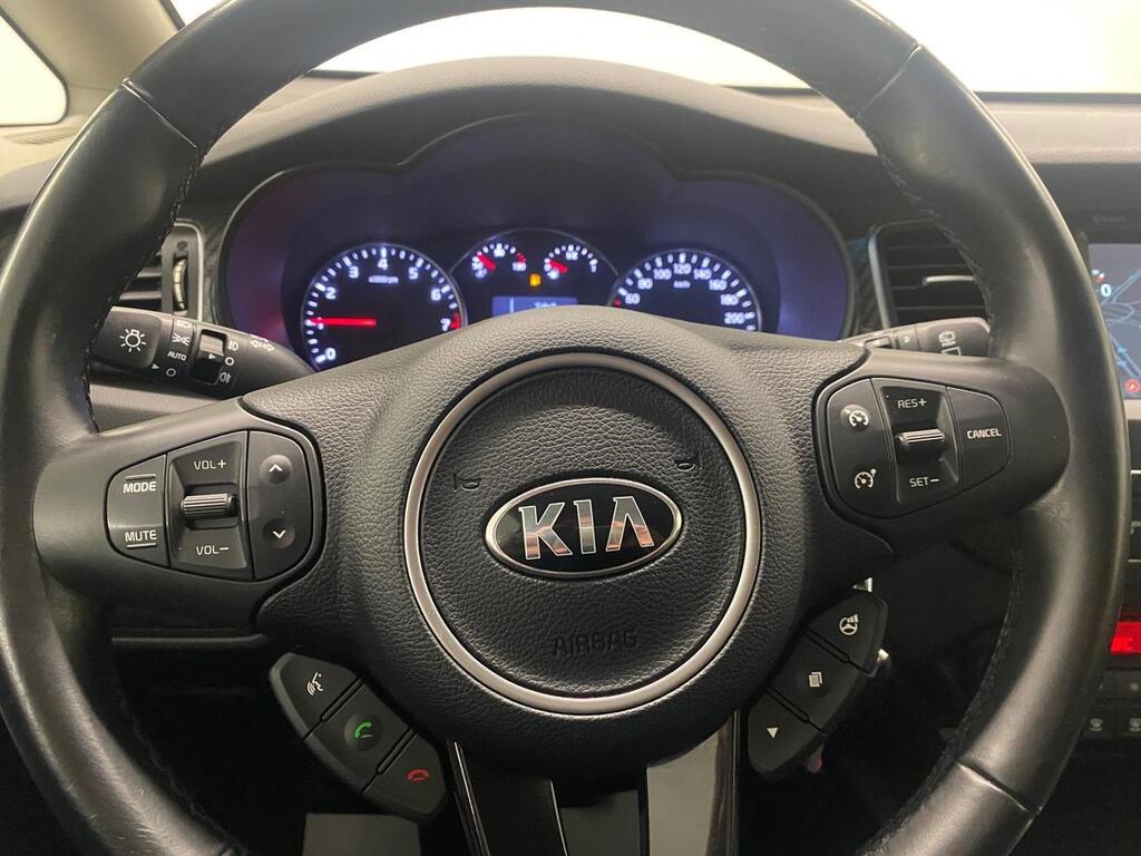Kia Carens 1.6 GDi 99kW (135CV) Drive 16