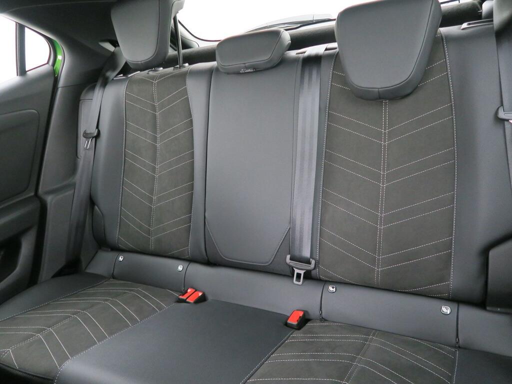 Opel Mokka BEV 50kWh Ultimate 15