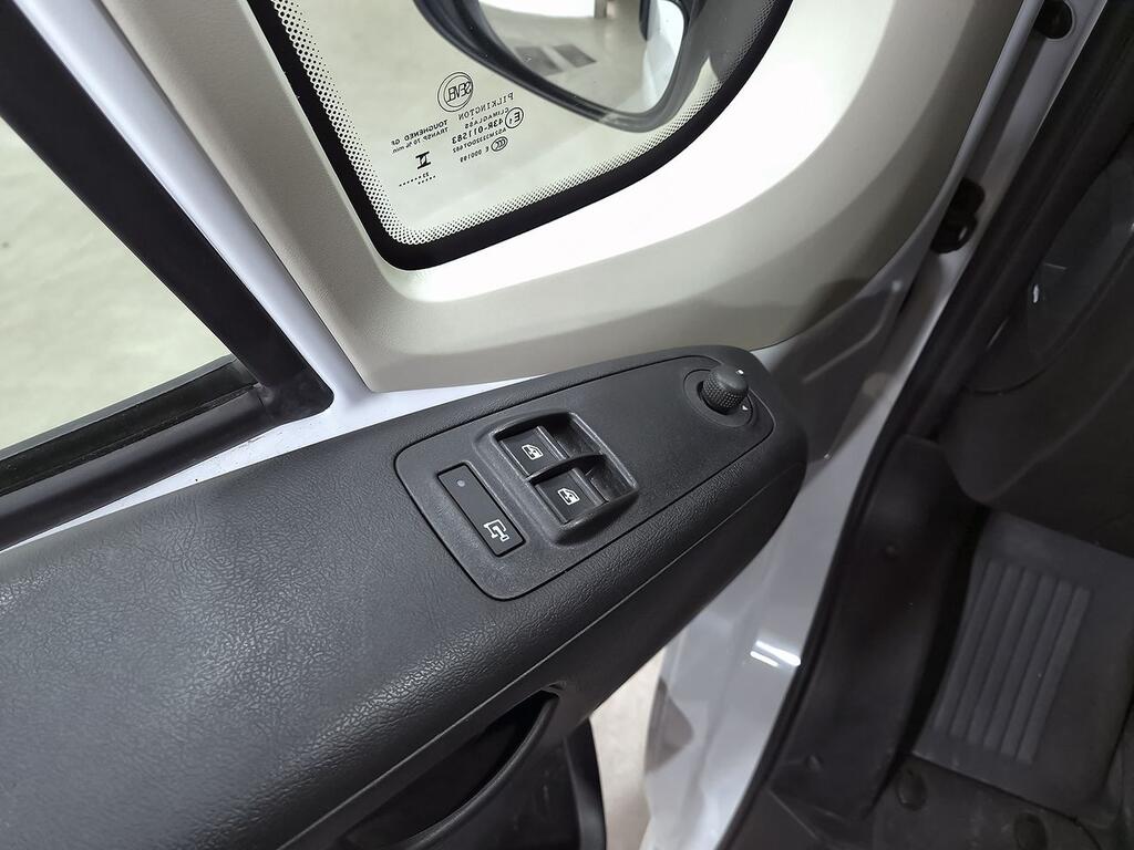 Citroën Jumper FG 2.2 BLUEHDI 165 35 L3H2 4P 13