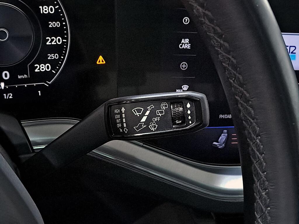 Volkswagen Touareg eHybrid Eleg 3.0 V6 TSI 280kW Tip 4M 23