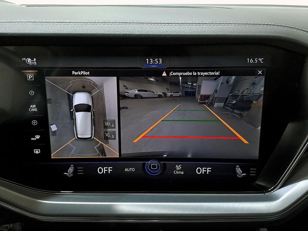 Volkswagen Touareg eHybrid Eleg 3.0 V6 TSI 280kW Tip 4M 29