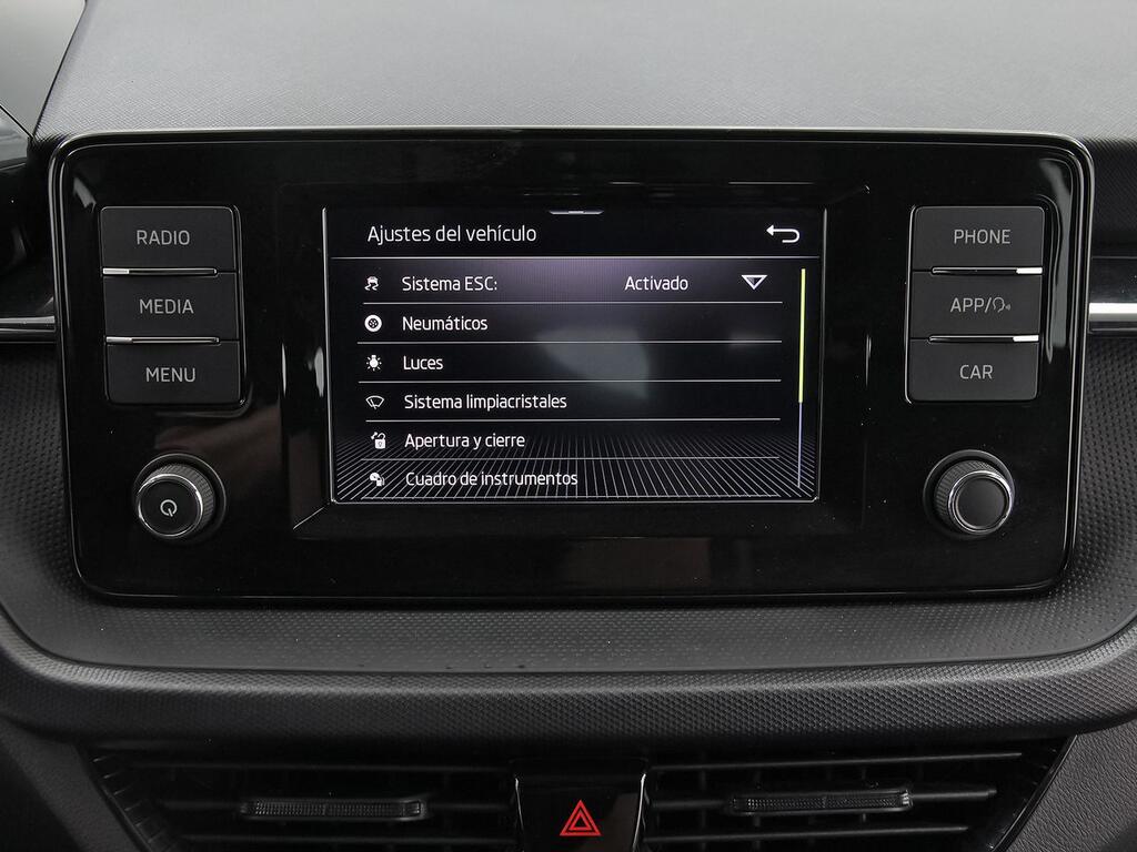 Skoda Fabia 1.0 TSI 70KW (95CV) Active 10