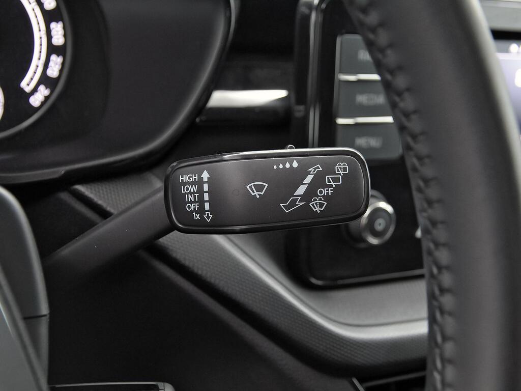 Skoda Fabia 1.0 TSI 70KW (95CV) Active 19