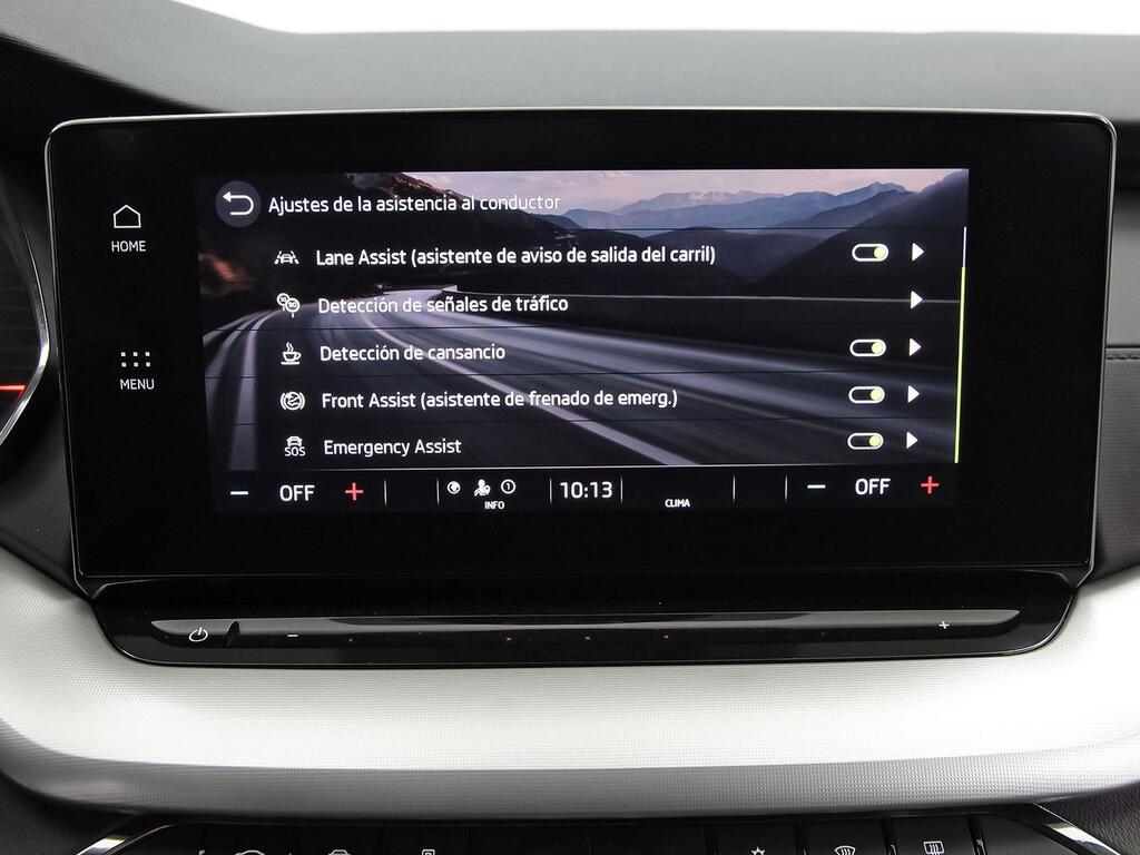 Skoda Octavia Combi 2.0 TDI 110kW DSG Ambition Plus 24