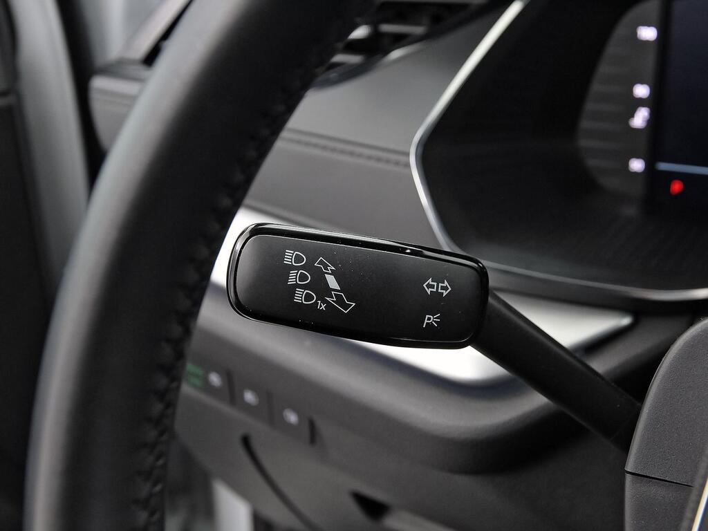 Skoda Octavia Combi 2.0 TDI 110kW DSG Ambition Plus 11