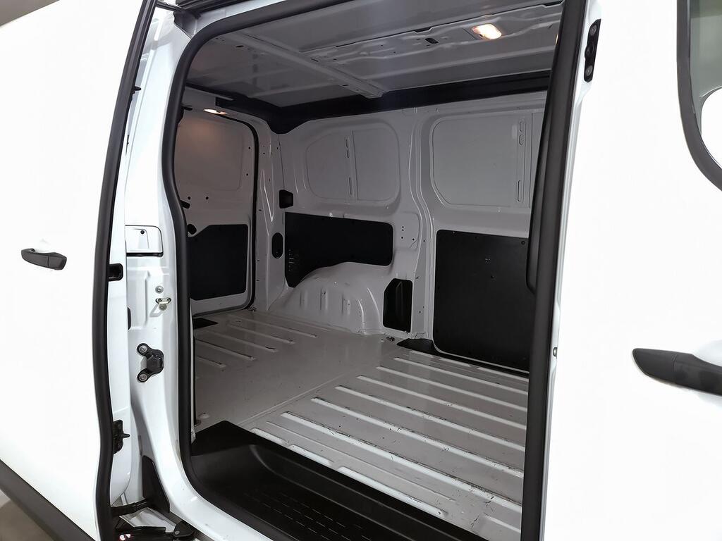Peugeot Expert FURGON PRO 1.5 BLUEHDI 100 S&S STANDARD 4P 8