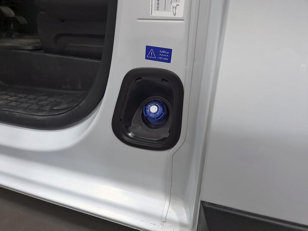 Peugeot Expert FURGON PRO 1.5 BLUEHDI 100 S&S STANDARD 4P 25