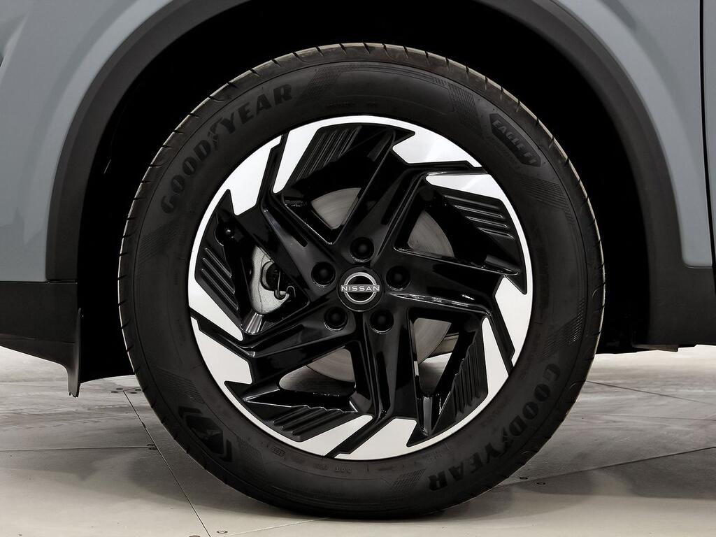 Nissan Qashqai DIG-T 103kW N-Connecta 9
