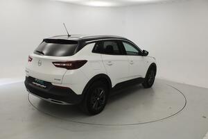 Opel Grandland X 1.2 Turbo Design Line