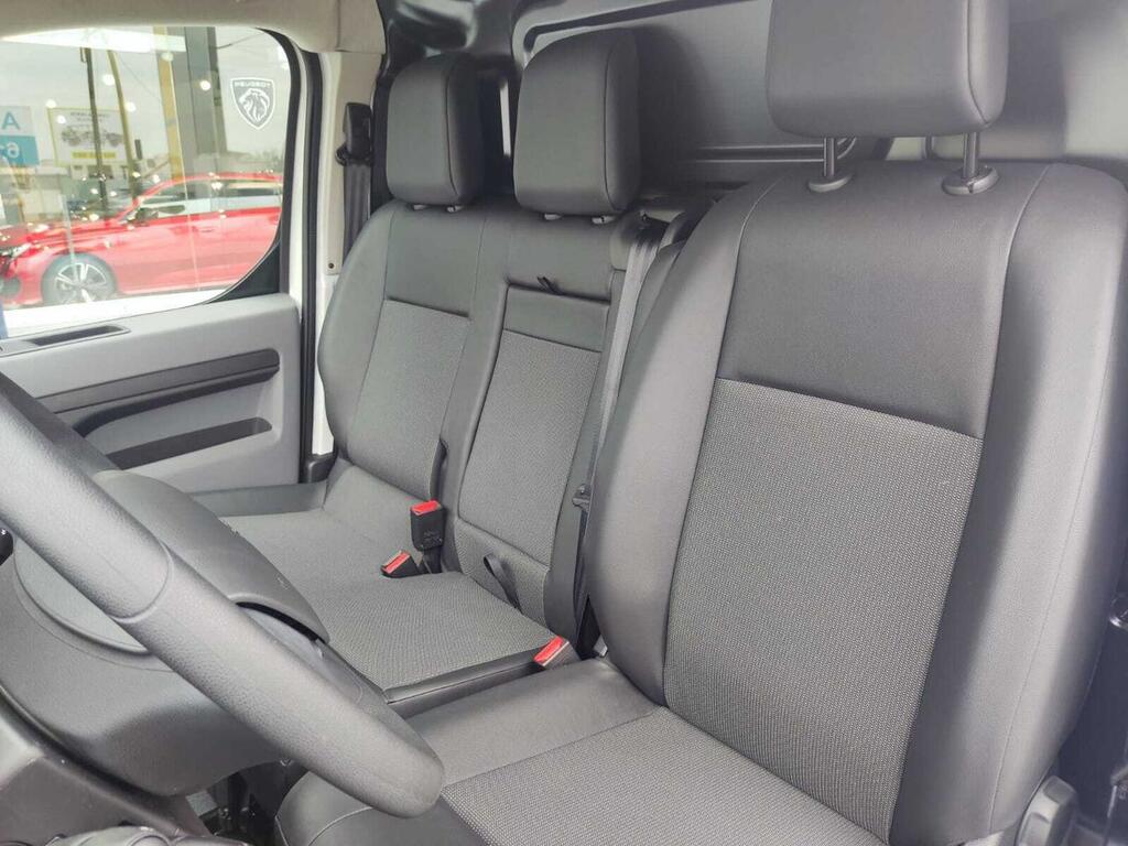 Peugeot Expert E-EXPERT FG PRO BEV L2 (100KW) 136CV 15