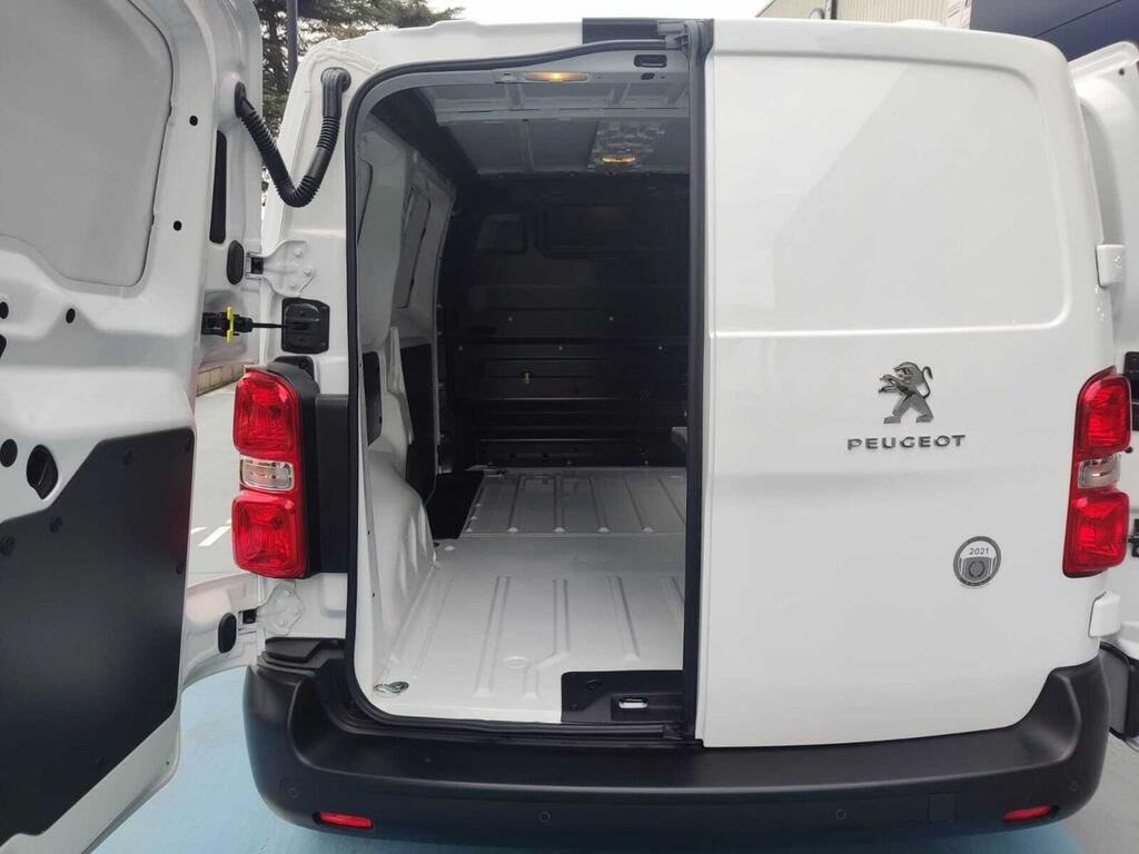 Peugeot Expert E-EXPERT FG PRO BEV L2 (100KW) 136CV 18