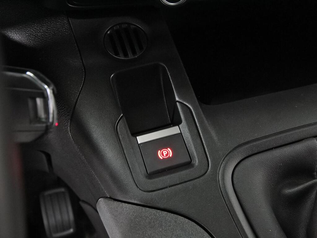 Peugeot Rifter Rifter Allure BlueHDi 100 29