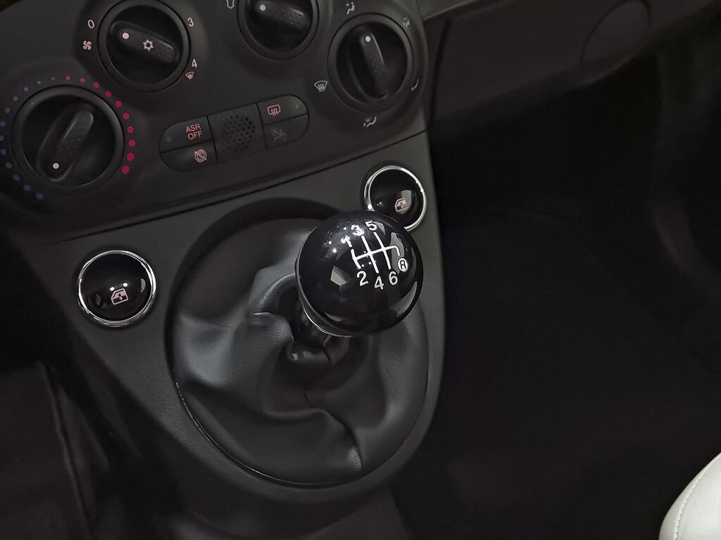 Fiat 500 Dolcevita 1.0 Hybrid 51KW (70 CV) 22