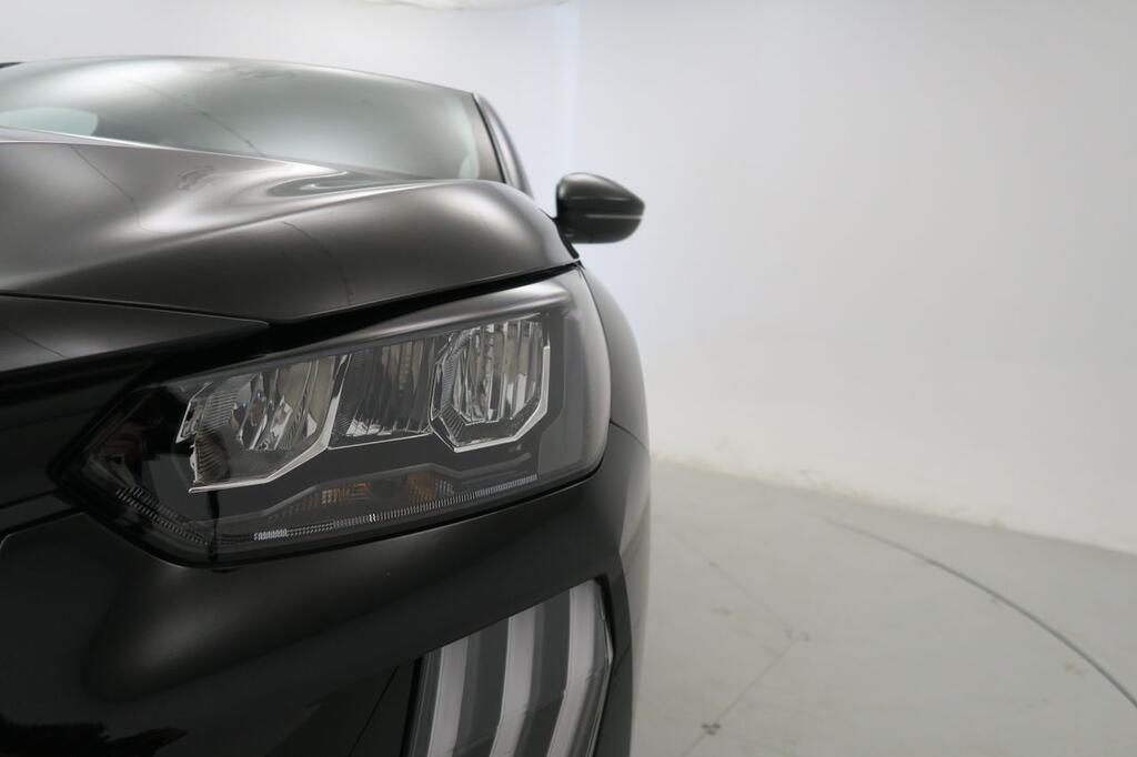 Peugeot 208 Active HYBRID 100 eDCS6 20