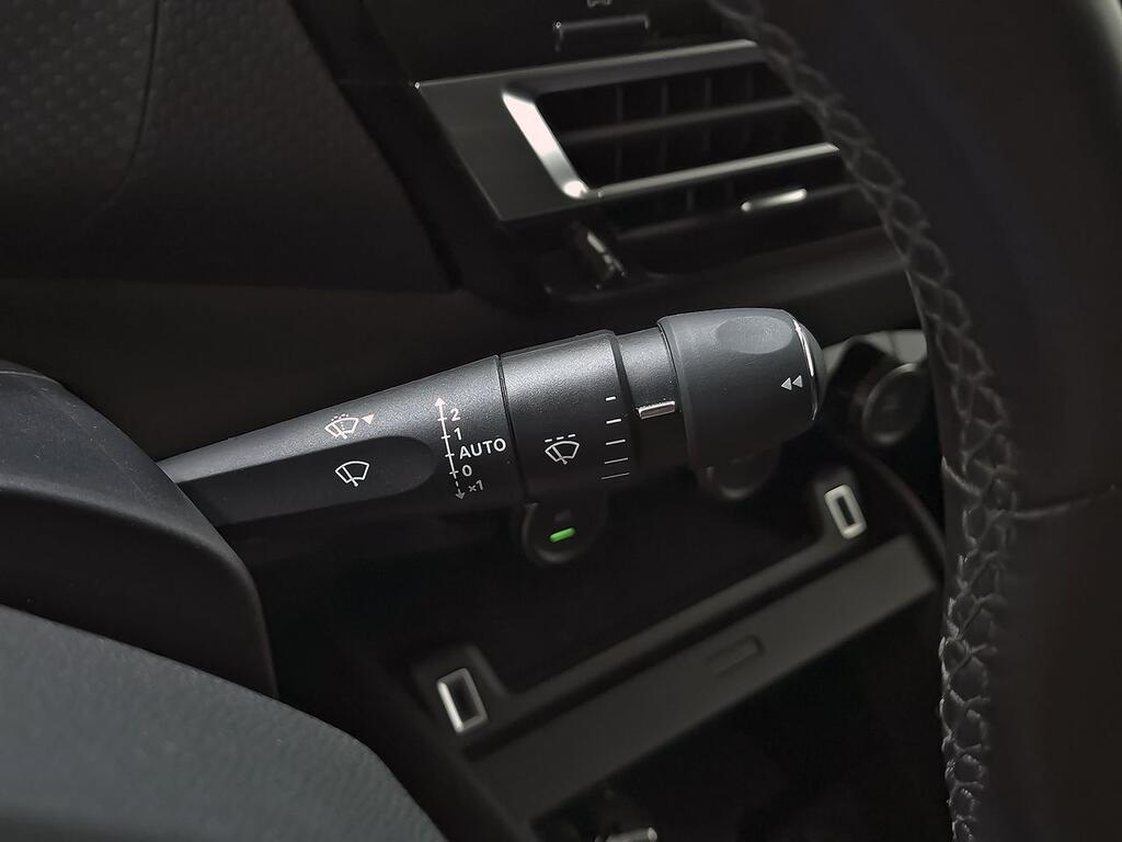 Citroën C4 BlueHDi 130 S&S EAT8 Shine 13