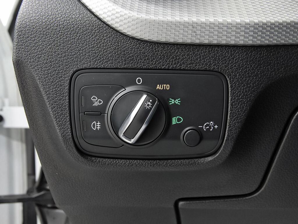 Audi Q2 S line 30 TDI 85kW (116CV) S tronic 15