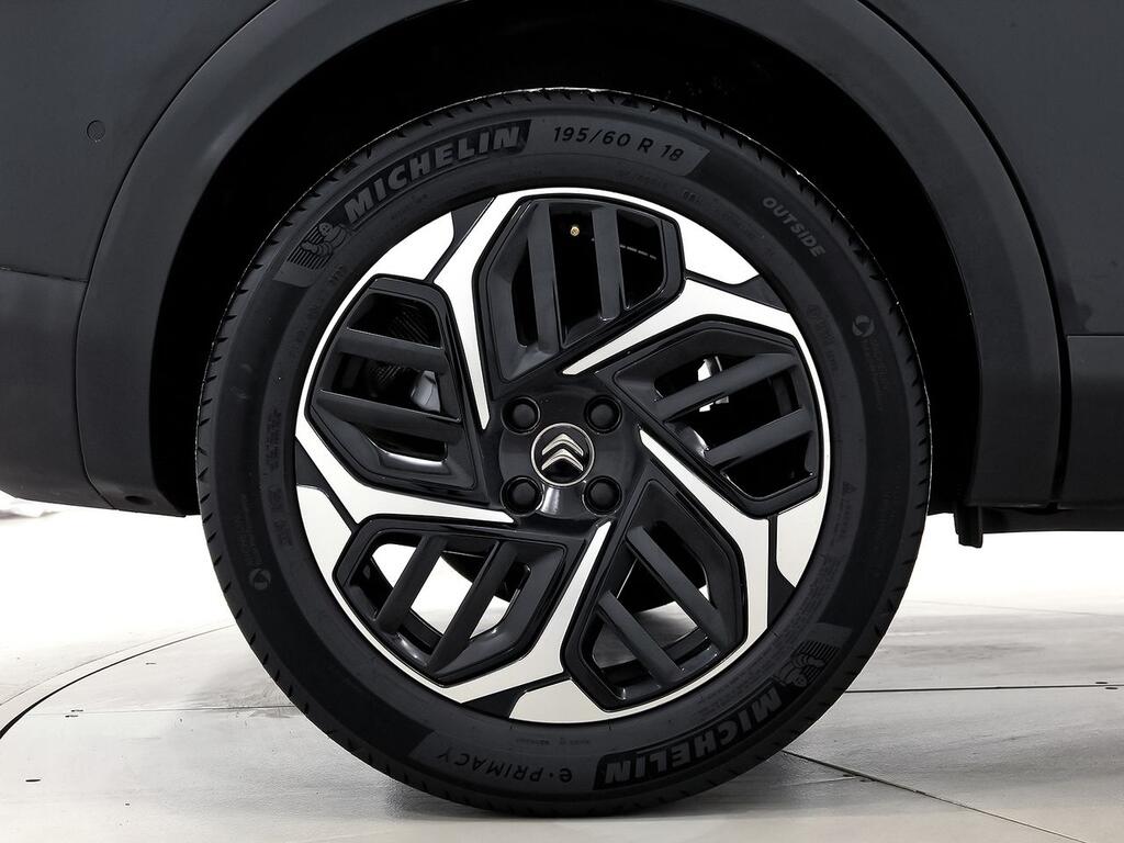 Citroën C4 PureTech 130 S&S 6v Shine 11