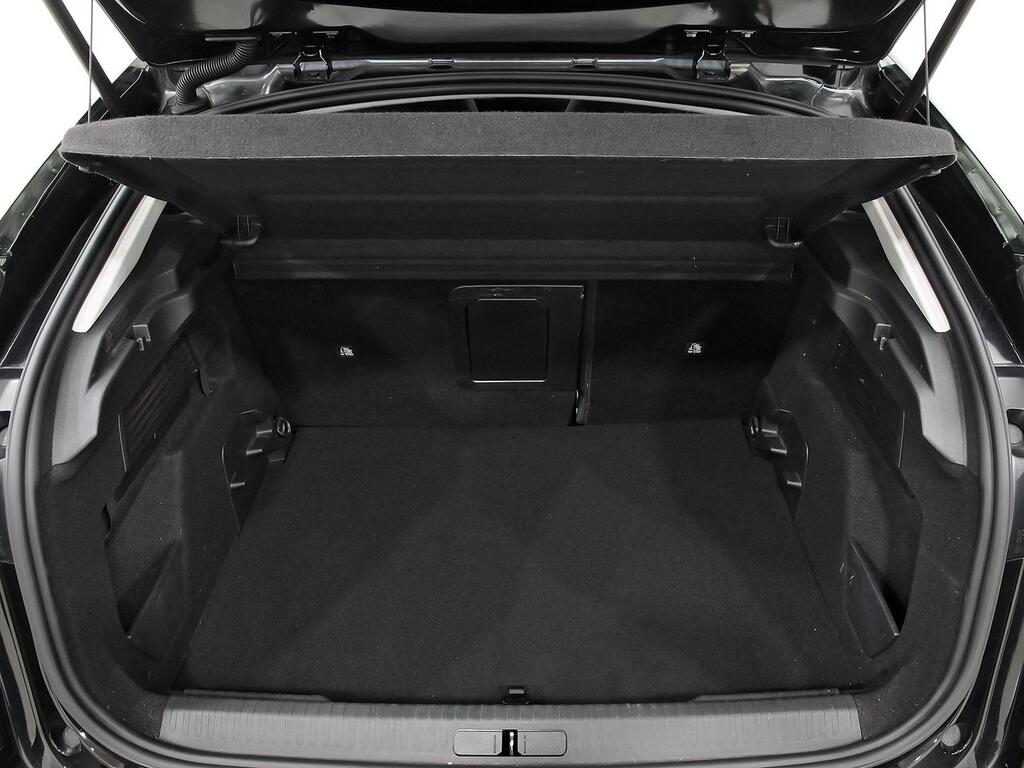 Citroën C4 PureTech 130 S&S 6v Shine 10