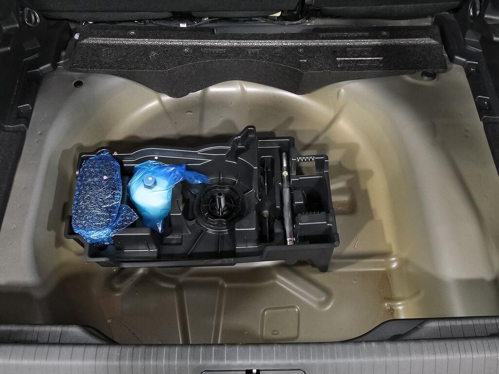 Citroën C4 PureTech 130 S&S 6v Shine 37