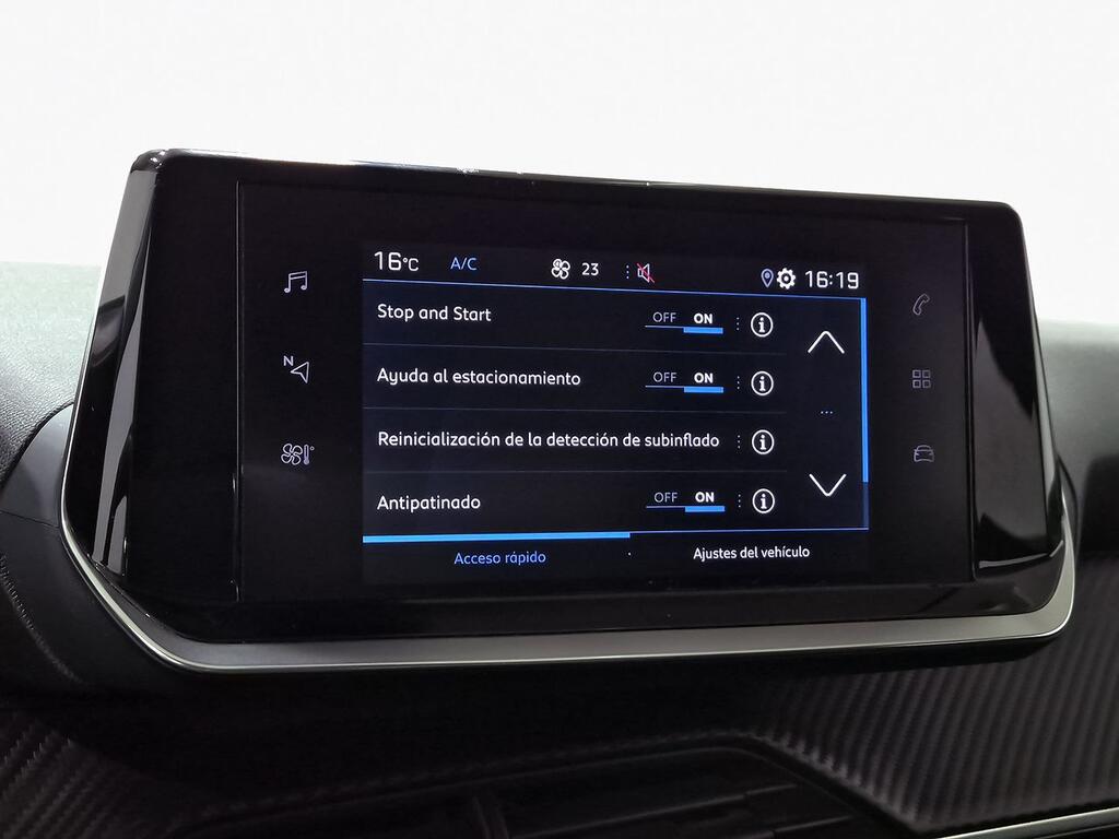 Peugeot 2008 Active Pack BlueHDI 81kW (110CV) 23