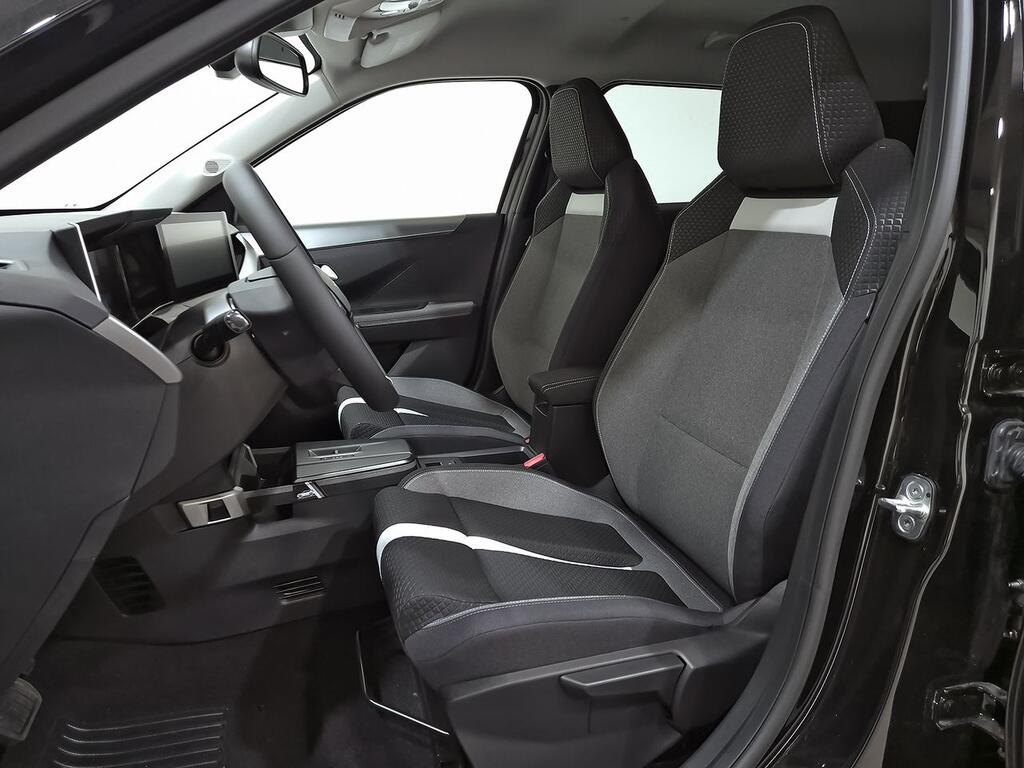 Opel Frontera 1.2T XHT Hybrid eDCT6 100kW GS 8