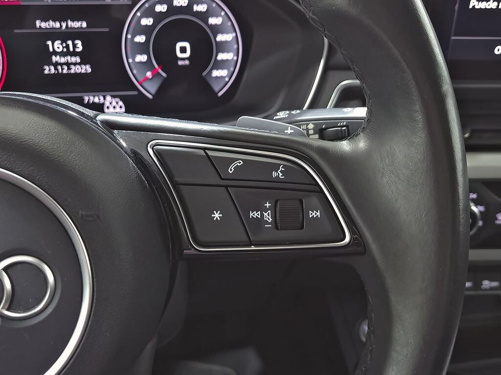 Audi A4 Avant Advanced 35 TDI 120kW S tronic 19