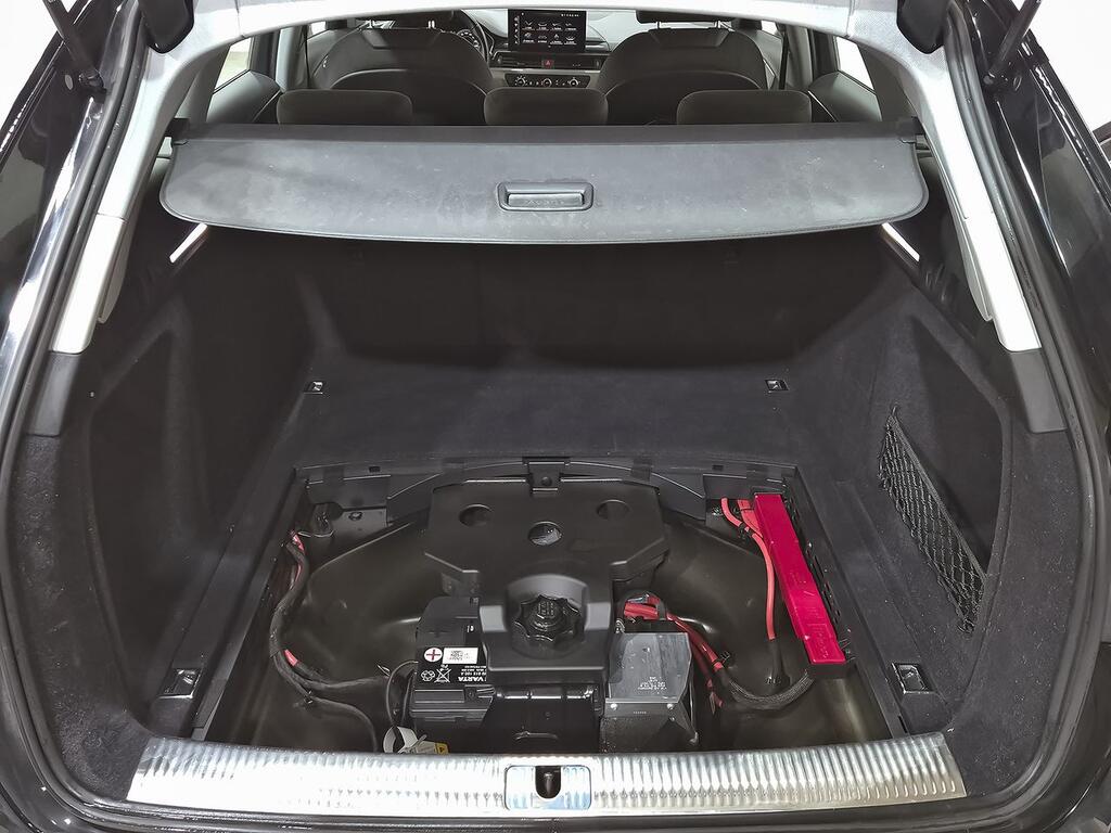 Audi A4 Avant Advanced 35 TDI 120kW S tronic 33