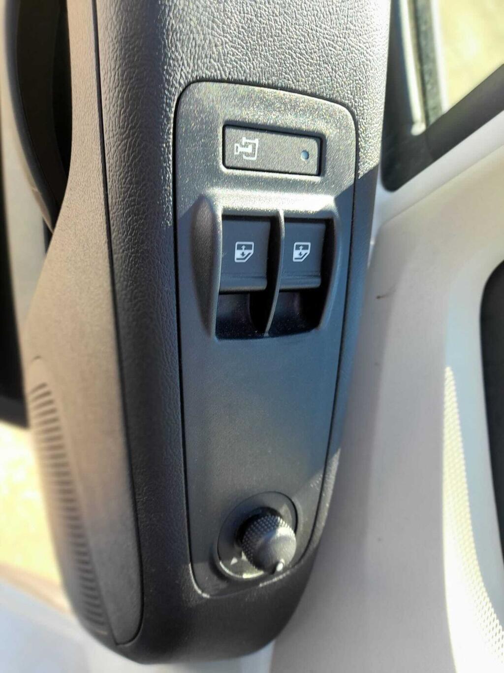 Opel Movano FG 2.2 BLUEHDI 120 L2H2 3.3T FWD BASE 4P 23