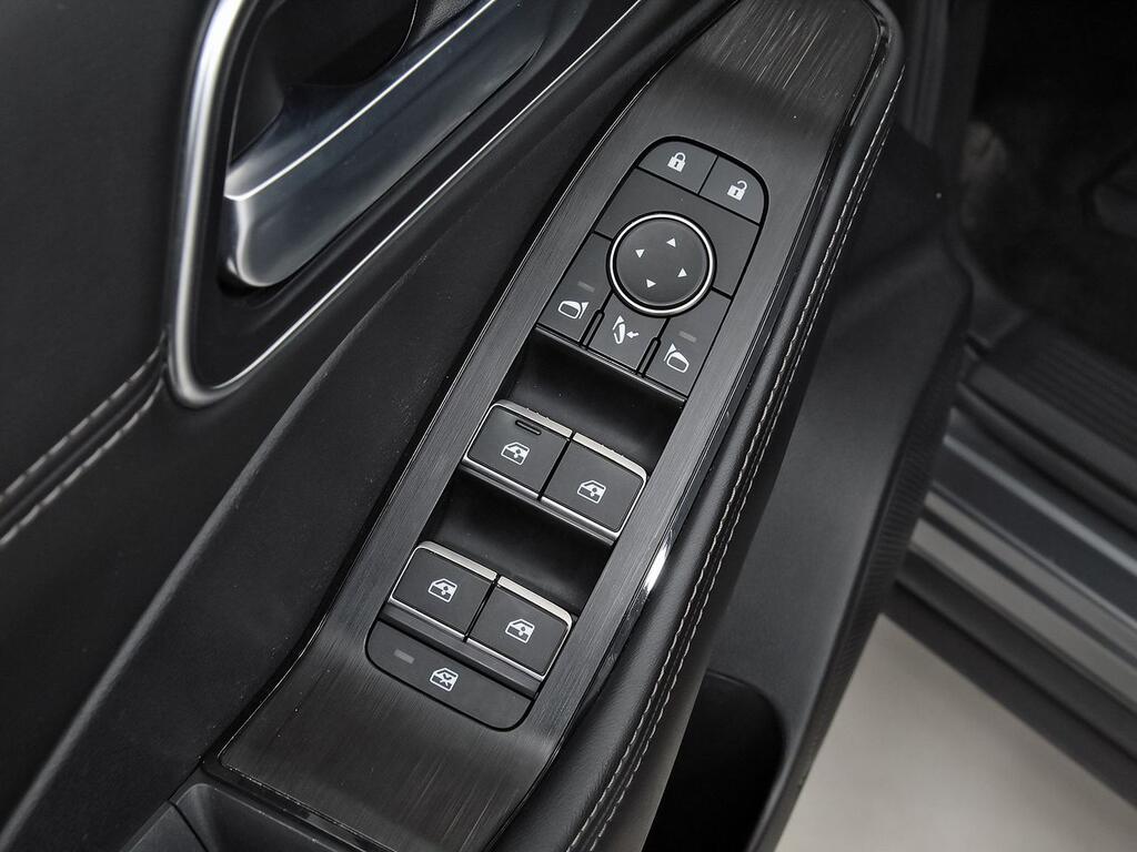 Nissan X-Trail 5pl 1.5 e-4ORCE 158kW 4x4 A/T Tekna 12