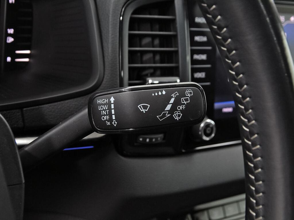 Skoda Karoq 1.5 TSI 110kW (150CV) DSG ACT Sportline 18