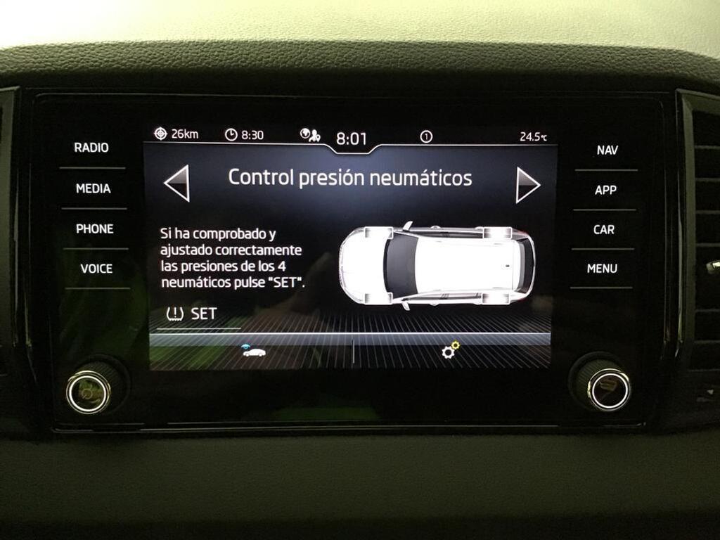 Skoda Karoq 1.5 TSI 110kW (150CV) DSG ACT Sportline 11